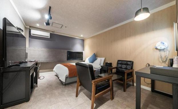 Ilsan Blanc Motel Kōyō Exterior foto